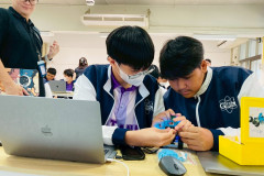 LINE_ALBUM_CAT-Robotics-@Nawamin-Tharachinutit-School-281125_251128_13